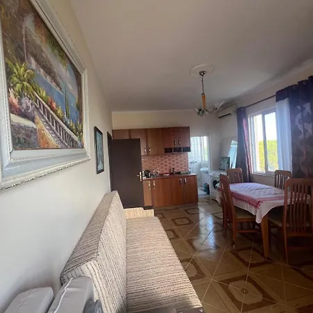 Sea View Apartment Golem (Tirana)